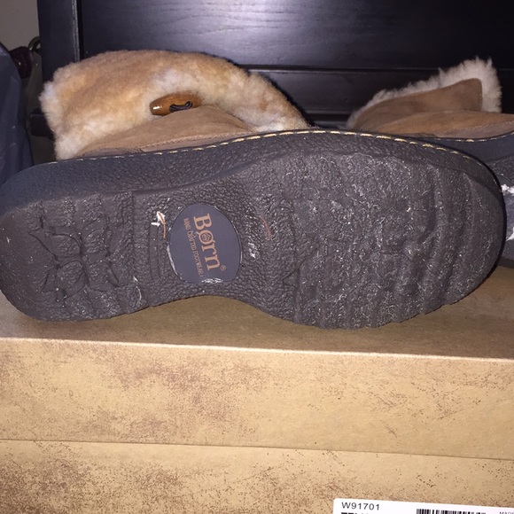 Born shearling boots - Picture 7 of 8